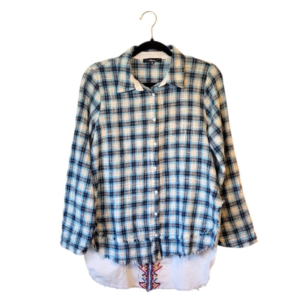 Andree Women's Blue & White Plaid Floral Embroidered Button Down Shirt Size M